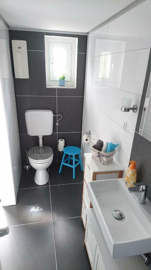 Ferienwohnung Silvia Нидеген Екстериор снимка